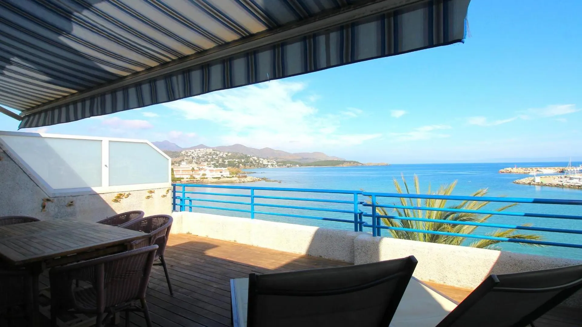 Appartamento Maritim I Atic - Atico Muy Agradable, Con Amplia Terraza Y Preciosas Vistas Panoramicas. - Es-228-27 Llança